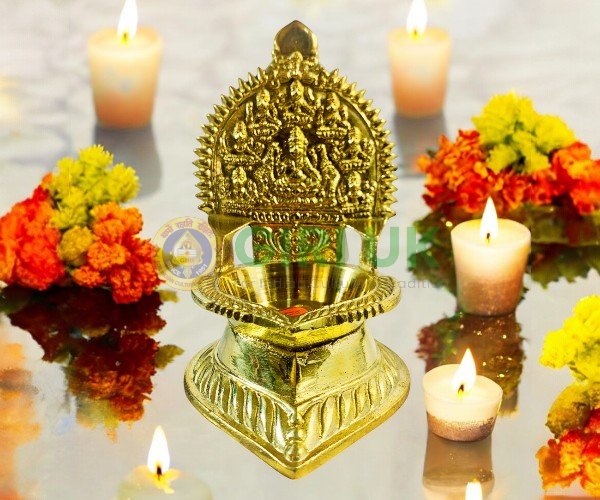 Sri Maha Lakshmi Vilakku - Gold Finish