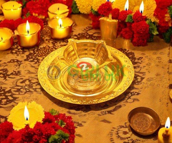 Brass Plate Vilakku (Deepam) - 5 wick