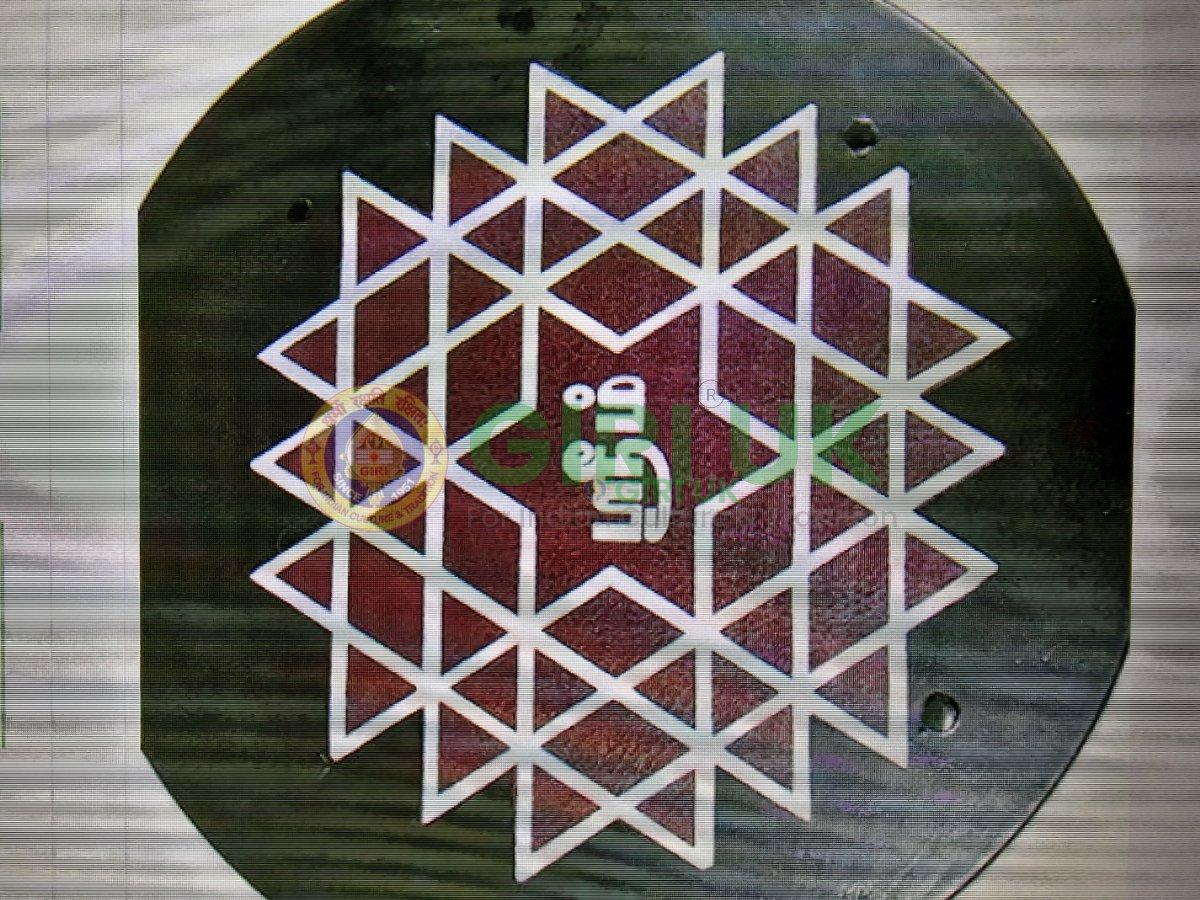 Wooden Palagai with Rangoli design - 8 inches